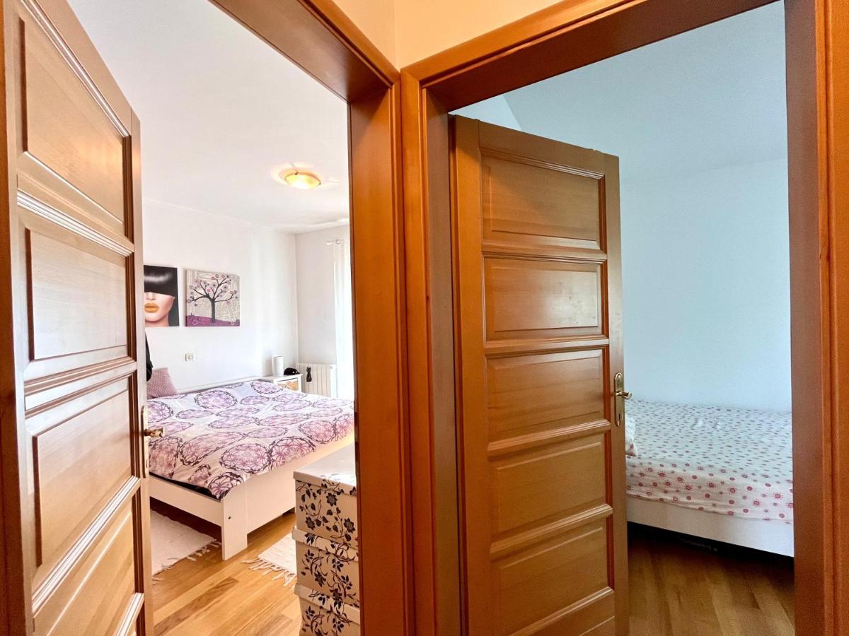 Peachy House Appartement Rijeka Buitenkant foto