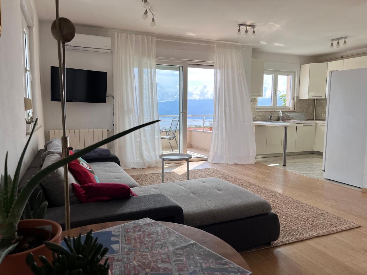 Peachy House Appartement Rijeka Buitenkant foto