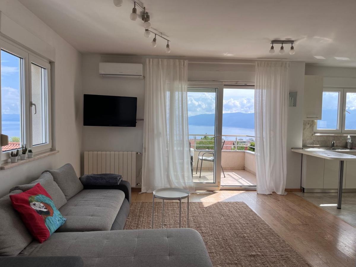 Peachy House Appartement Rijeka Buitenkant foto